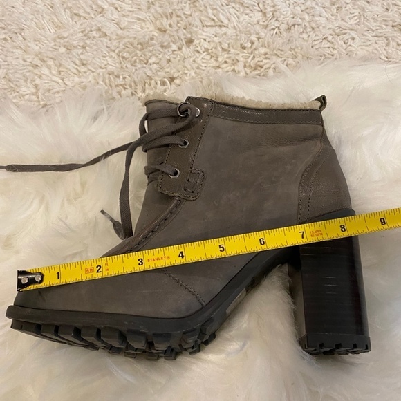 Sam Edelman Lace-up Platform Boots. Gray/Brown. Sz 8 - Picture 10 of 10